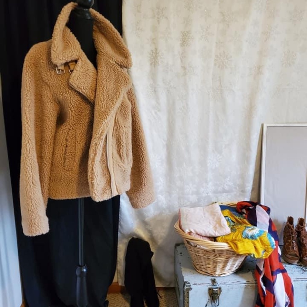 Levi Strauss & Co. Brown Fuzzy Jacket Size XL